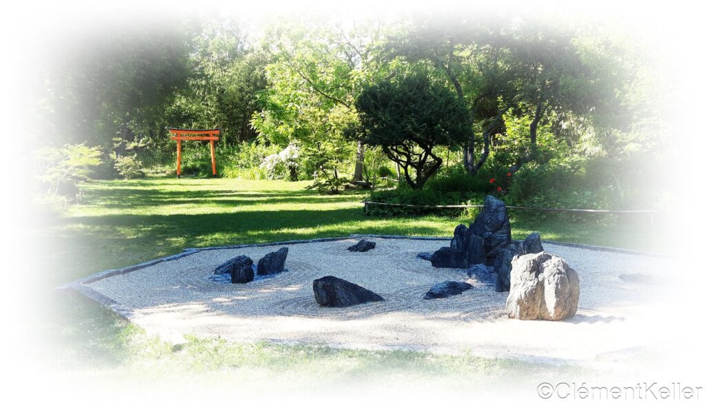 BEAUMONT-MONTEUX près de VALENCE "Jardin Zen d'Erik Borja" - Les