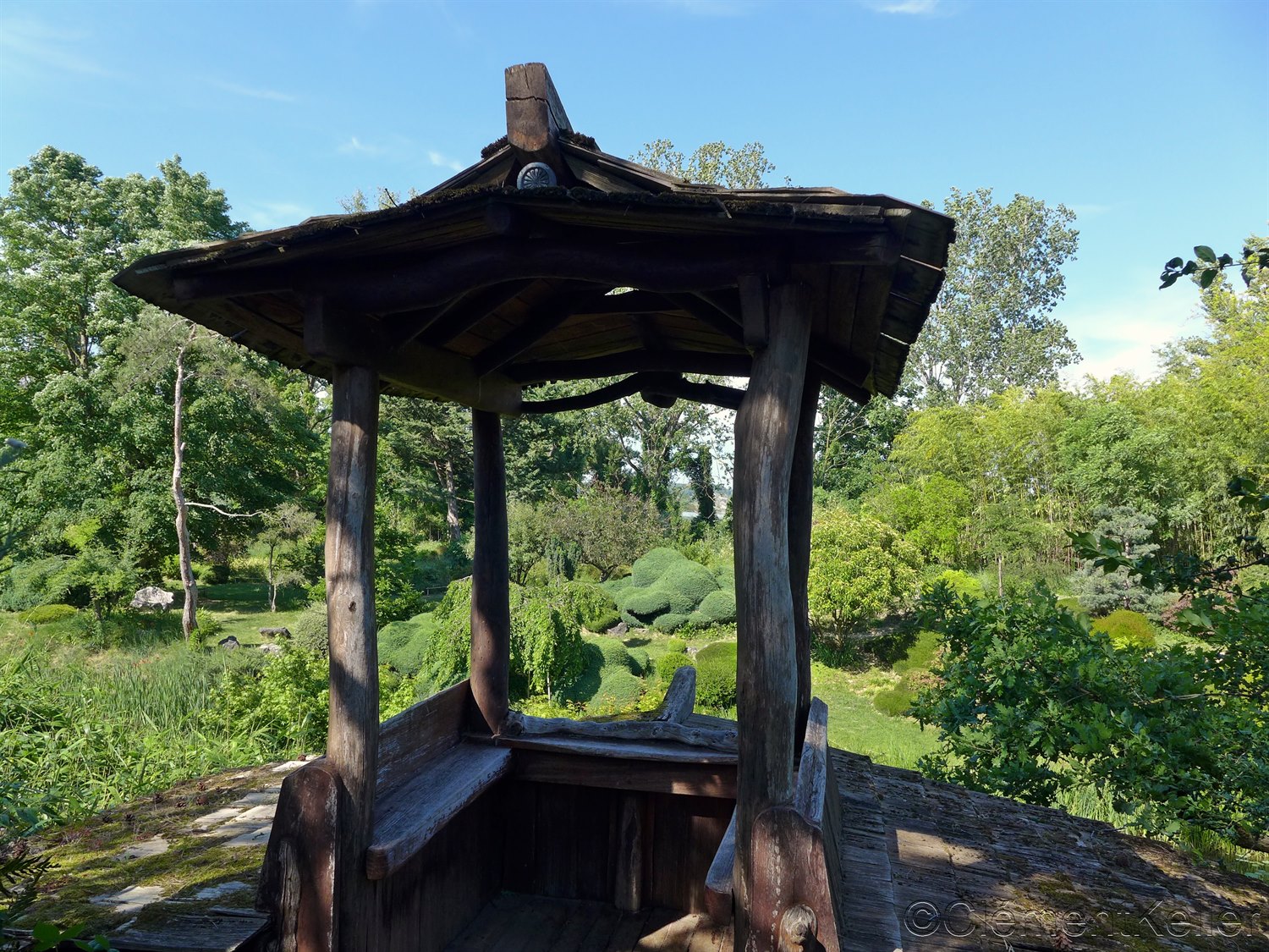 BEAUMONT-MONTEUX près de VALENCE "Jardin Zen d'Erik Borja" - Les